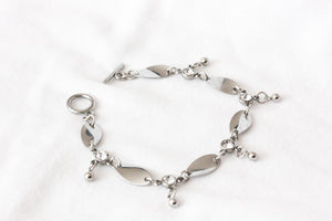 Twisty stainless steel bracelet