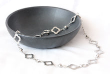 Load image into Gallery viewer, Clover stainless steel necklace