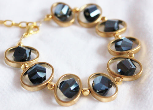 Oval gold frame bracelet-AB black