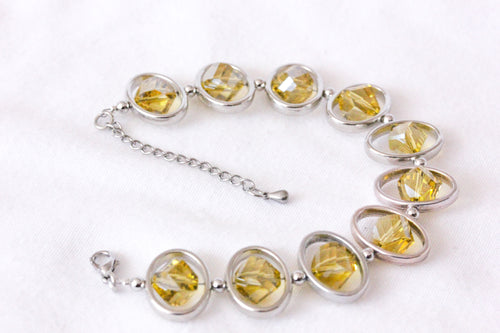 Oval silver frame bracelet-yellow