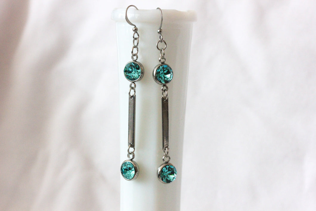 Stainless steel dangle earrings - aqua blue