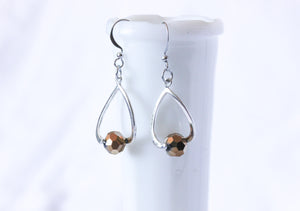 Curvy earrings - silver with copper crystals