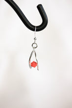 Load image into Gallery viewer, Mini ribbon twist earrings - silver with red crystals
