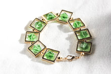 Load image into Gallery viewer, Square gold frame bracelet