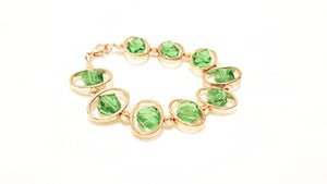Oval gold frame bracelet-green